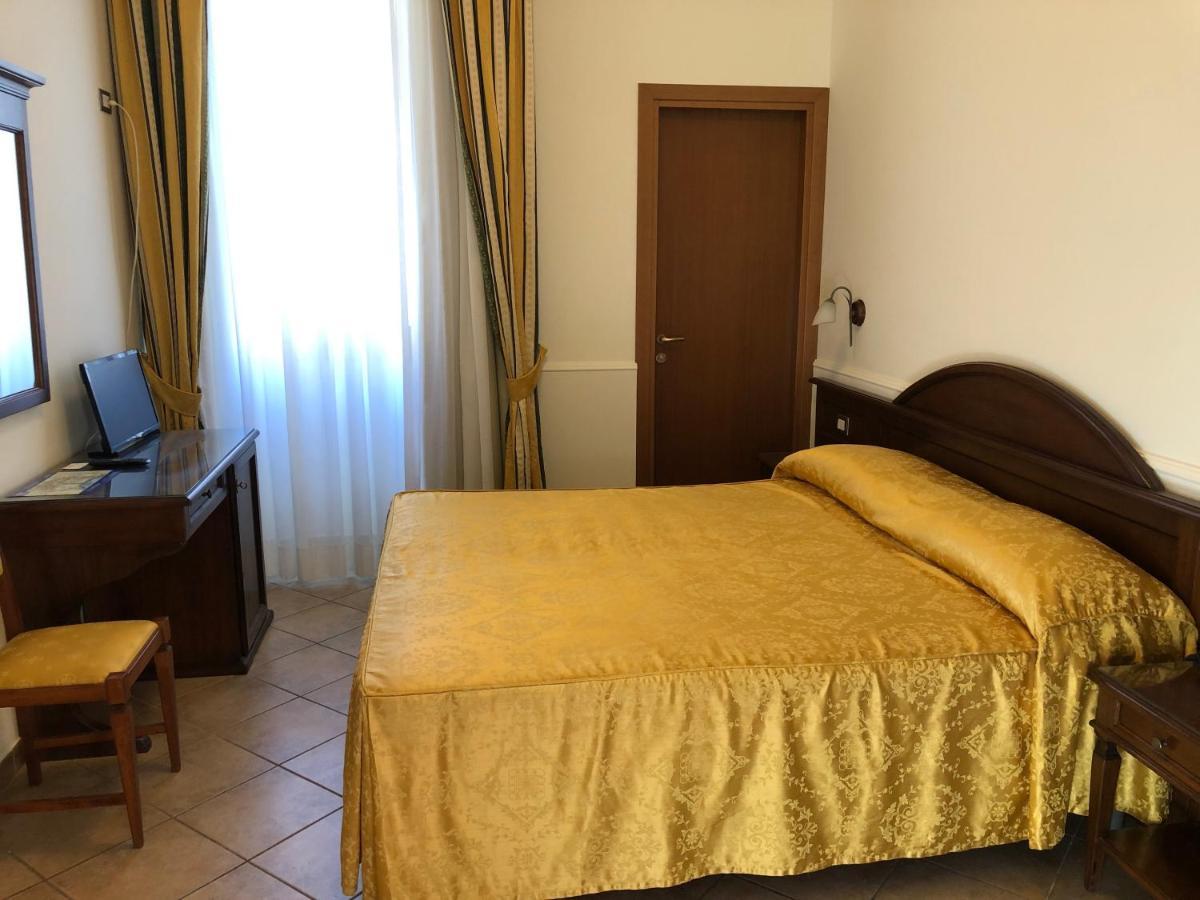 Hotel Zodiaco Bolsena Extérieur photo